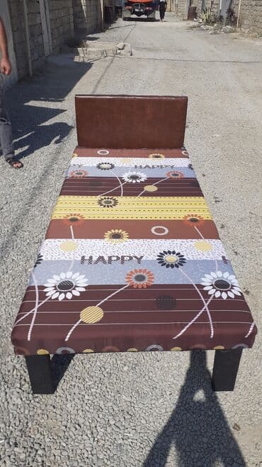 Çarpayılar Təzə hazırları var Çatdırılma münasib qiymətə Bir nəfərlik