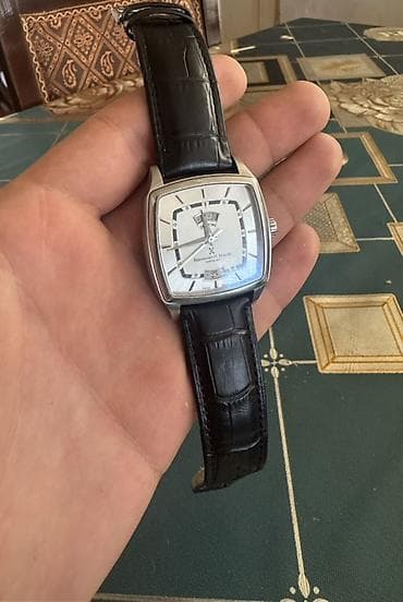 Qol saatı, Bernhard Mayer, rəng - Gümüşü