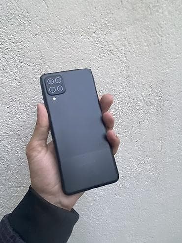 samsunq a3 2016: Samsung 64 GB, rəng - Qara — 3