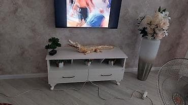 2 el mebel: İşlənmiş, TV altlığı, Masa və oturacaqlar, Dolab, Kredit yoxdur — 2