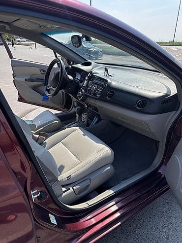 Honda Insight: 1.3 l | 2011 il Hetçbek — 8