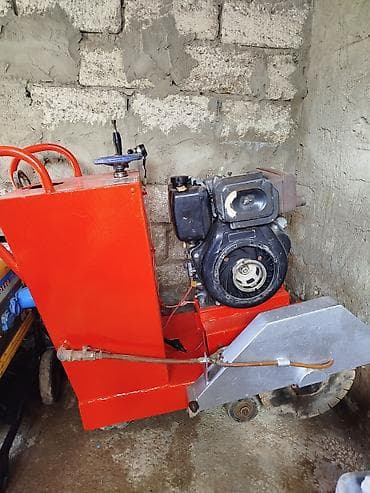 su kranı: Beton/asfalt kəsici – dizel mühərrikli KIRAYESI Məhsul təsviri: - — 2