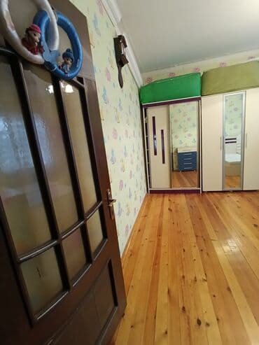 Günlük kirayə mənzillər: Binə savxozda,160nomrəli marşurutun axırıncı dayanacaginda,5sotun — 11