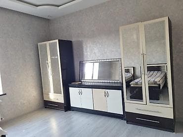 ref: Yataq otağı mebel dəsti Dəst tərkibi: - 2 ədəd ikitürlü qapılı şkaf – — 2