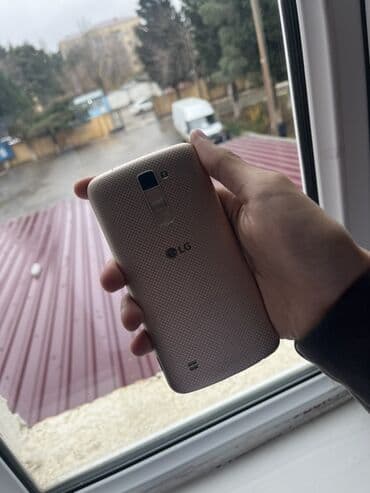 redmi note 8 32gb qiymeti: LG K10 2017, 16 GB, rəng - Qızılı, Sensor — 1