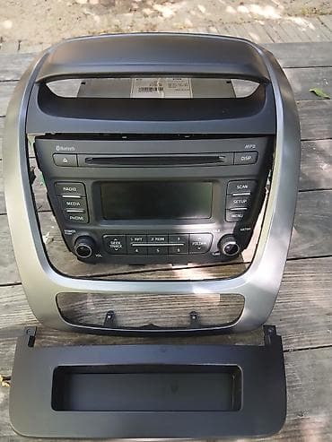 w211 pribor: Kia avtomobilləri üçün orijinal media başlıq (multimediya/radio) və ön — 1