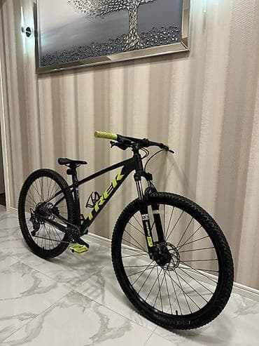 Спортивные велосипеды: Trek marlin 6 gen 3 hardtail dağ velosipedi - Çərçivə: M-L Alüminium — 1