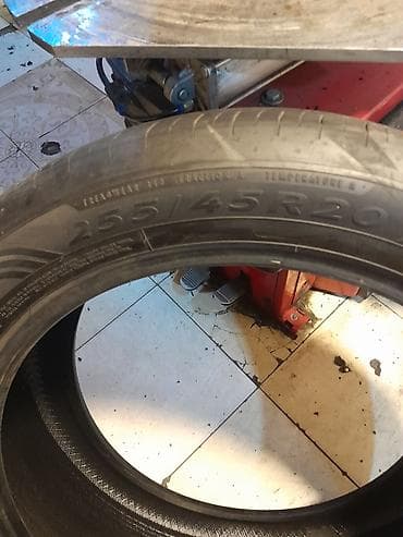 masin sat: Goodyear avtomobil şini - Ölçü: 255/45 R20 - Növ: Yay/performans — 1