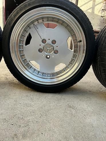 honda disk: Mercedes-Benz üçün 4 ədəd disk və şin komplekti – Disklər: 3 hissəli — 2