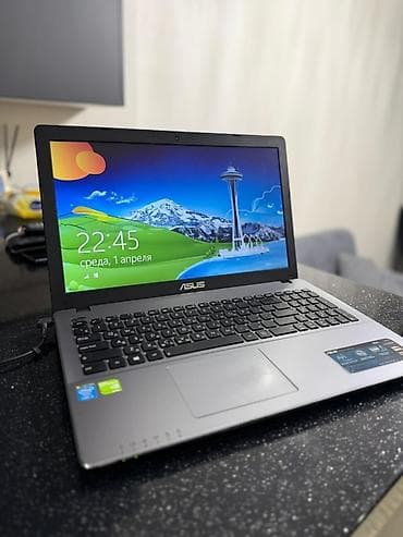 ASUS: Normal işləyir ASUS noutbuk -Daxili yaddaş 750gb Ram 8gb hdd Core i5 — 1