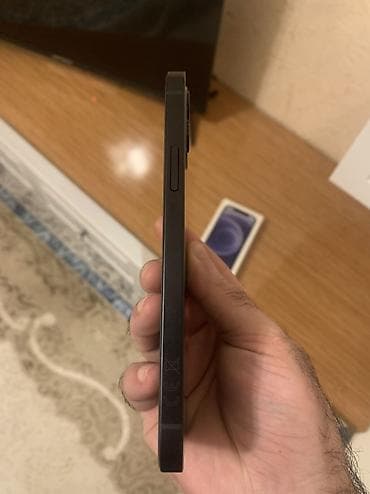 12 iphone: IPhone 12, 64 GB, Qara, Simsiz şarj, Face ID, Sənədlərlə — 3