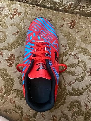 İdman formaları: Butslar Adidas, Ölçü: 41, Yeni — 2