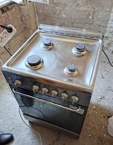 Итальянская газовая плита Ardo C 6640 G6. Б\у. Описание Рабочая — 2