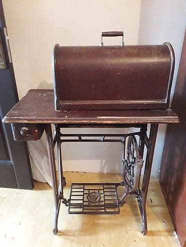 qədimi pullar: Tikiş maşını Yeni Ramana Şuşa qesebesi terefdedir. Etraflı melumat — 2