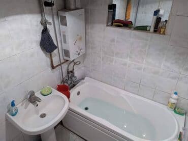 bakida tecili satilan 1 otaqli menziller: Bakı, 2 otaqlı, Köhnə tikili, m. Neftçilər, 50 kv. m — 9