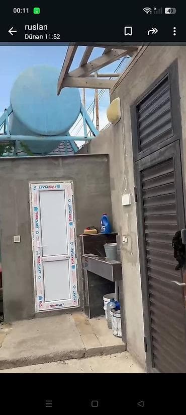 montin evler: Satılır: Kürdaxani qəsəbəsinin giriş hissəsi. 3otaqlı ev Zalı var — 3