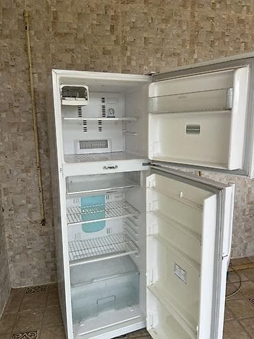 ən ucuz üz qırxan maşınlar: İşlənmiş 2 qapılı Toshiba Soyuducu Satılır, rəng - Ağ, Təkərli — 6