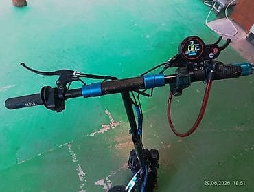 samokat baki: İşlənmiş Elektrik samokat 10", > 1000 Vt, > 45 km/s, Ödənişli çatdırılma — 9