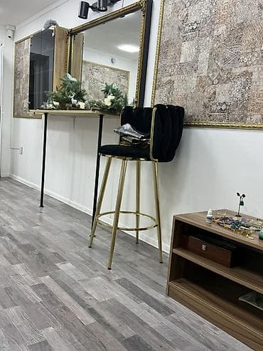 Hazır işlək salonda yalnız 1 otaq verilir, Təcili kirayə verilir — 4