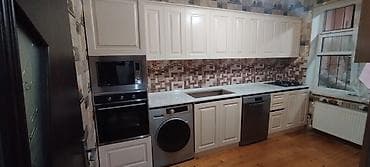 d10 mebel: Mətbəx mebel dəsti – klassik üslubda, krem rəngli fasadlarla - Yuxarı — 3