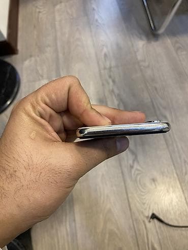 iphone x qara: IPhone X, Gümüşü, Face ID — 5