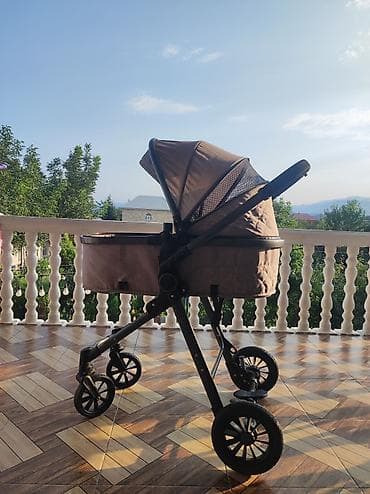 Klassik gəzinti arabası