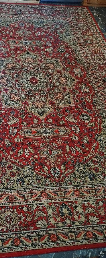 Xalça – klassik şərq üslubunda ikinci el geve - Naxış: mərkəzdə