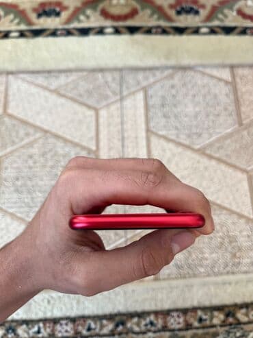 see kondisioner: IPhone SE 2020 — 6