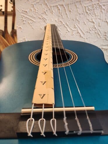 gitar klasik: Valencia VC204TBU Klassik gitara Simlərin sayı: 6 Üst:Sitka Spruce — 2