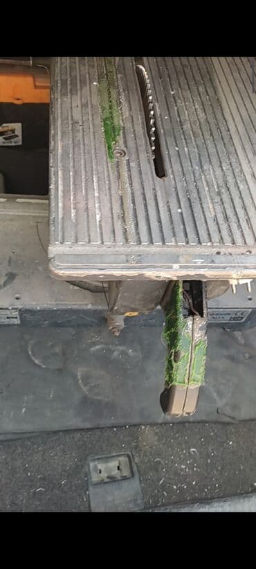 ağaç kesen makineler: İşlənmiş Uqlorez 2300 W-dan çox, 355 mm, Ünvandan götürmə — 8