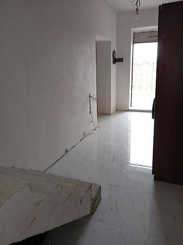 sabuncuda ucuz evler: Maştağa qəs. 6 otaqlı, 240 kv. m, Kredit var, Orta təmir — 9