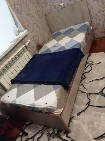 matraslı: Б/у, Односпальная кровать, Без подьемного механизма, С матрасом, Без выдвижных ящиков, Азербайджан — 1