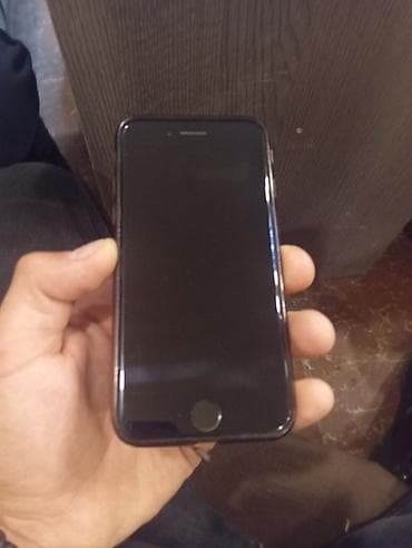 kamera foto: IPhone 7, 128 GB, Qara — 1