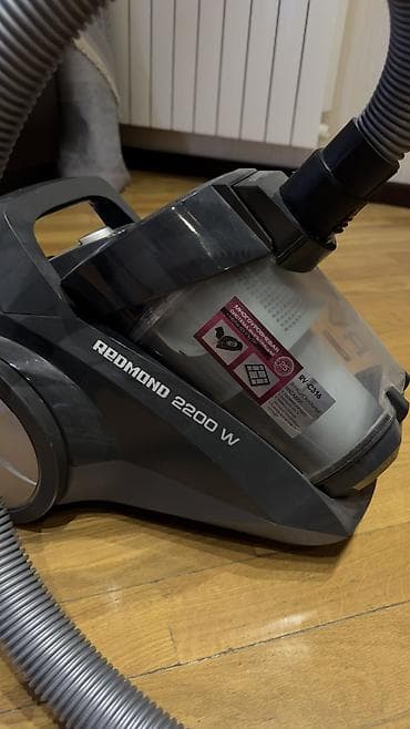 Audio: Redmond RV-C316 tozsoran
Ela veziyyetde.Çox az işlənib — 2