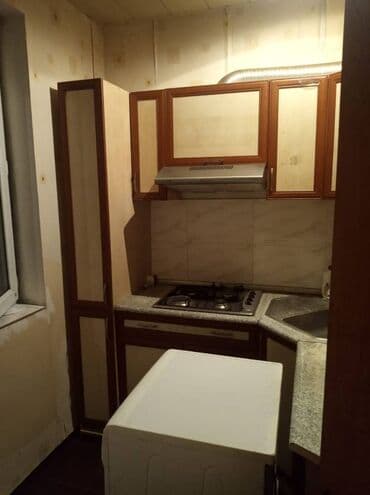 xutor kiraye: Dərnəgül metrosunun yanında 5 mərtəbəli binanın 4 cu mərtəbəsində — 6