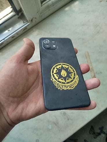 nomrə satışı: Mi 11 lite satılır əlim yandıda çox cuzi endirim olunacağ ideal — 1