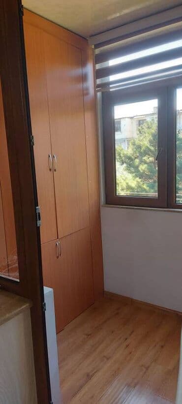 4 cu mikrorayon kiraye evler 2023: Bakı, 2 otaqlı, Köhnə tikili, m. Neftçilər, 50 kv. m — 12