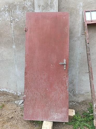 seyf qapllar: Metall qapı və qutu (üst şüşəli transomla) - Material: qalın metal — 2