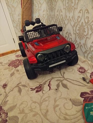 7 yaşa kimi uşaqlar üçün üstündə adaptor və təzə akkumulyator — 1