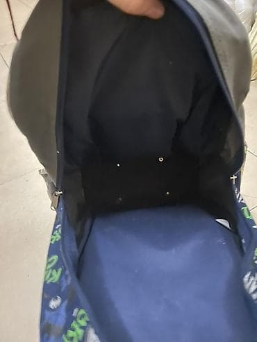 mekteb çanta: Batman temalı uşaq məktəb çantası – təkərli və dartma qulplu model - — 4