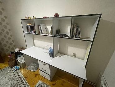 sendivic panel: Yazi masasi 120.azn Uzunu 2mt hun 1.60.sm Unvan Köhne günesli — 3