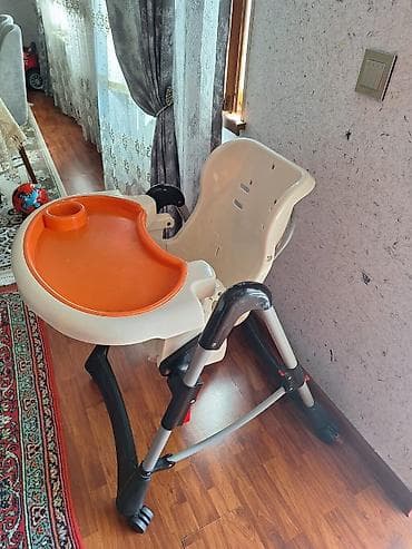 oyun oturacağı: Uşaq yemək stulu - Rəng: krem gövdə, narıncı çıxarıla bilən masa - — 2