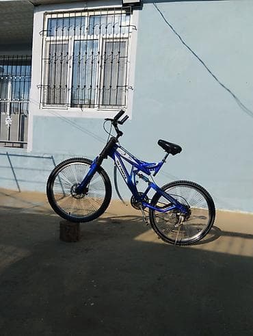 deniz skuteri: Problemi skorusu işləmir başqa heç problemi yoxdur 2 dənə təzə təkər — 1