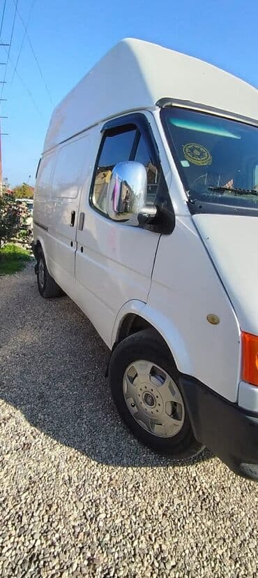 mercedes surətlər qutusu: Ford Transit: 2.5 l | 1999 il 8555607 km Van/Minivan — 20