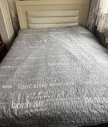 taxda divan: İkinəfərlik çarpayı — 1