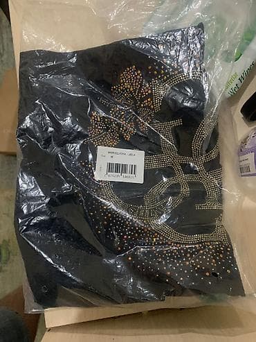 xonca satisi: GUESS firmasindandi. Trendyolla getirilib əsl qiyməti 80 dollardi — 2