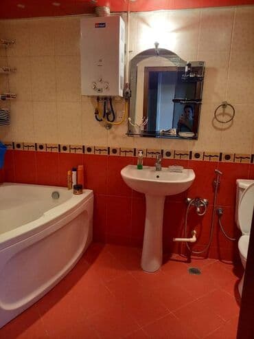 7ci mikrorayonda kiraye evler: Iki otagli stalinka proyektli temirli menzil kiraye verilir, 4 — 18