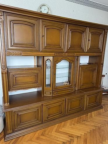şuşə dolab: Klassik üslubda böyük salon/stena mebeli - Material: ağac əsaslı — 1