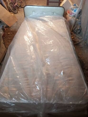 tək nəfərlik taxt: Təknəfərlik çarpayı — 3