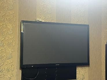 128 ekran tv: Samsung düz ekran televizor - Ekran ölçüsü təxminən 40–46 düym — 1